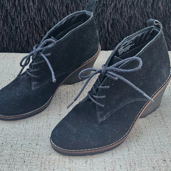 White Mountain Women Wedge Bootie Black Suede Leather Lace Up Shoes Size 8.5 - Picture 3 of 12